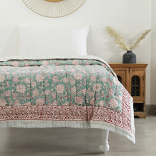 Load image into Gallery viewer, Handmade Green/Red Block printed Cotton Quilt
