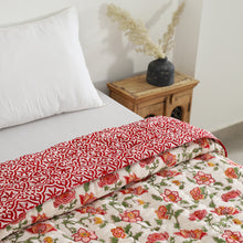 Load image into Gallery viewer, Handmade Red/White Block printed Cotton Quilt