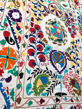 Load image into Gallery viewer, Hand Embroidered Suzani