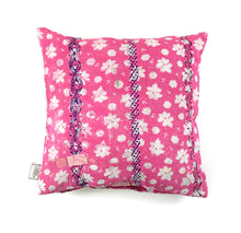Load image into Gallery viewer, Kantha Cushion Cover 45 x 45 cm