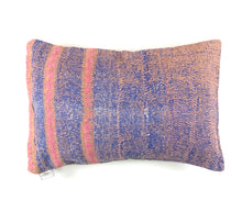 Load image into Gallery viewer, Kantha Cushion Cover 40 x 60 cm