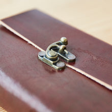 Load image into Gallery viewer, Medium Plain Leather Journal with Lock
