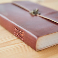 Load image into Gallery viewer, XL Plain Leather Journal w/ Lock
