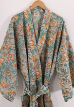 Load image into Gallery viewer, Kimono Block Print Short