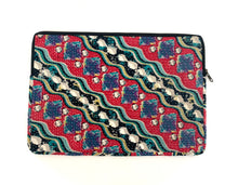Load image into Gallery viewer, Kantha Laptop Cover