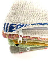 Load image into Gallery viewer, Kantha Cushion Cover 50 x 35 cm