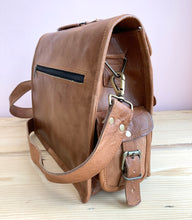 Load image into Gallery viewer, Leather Laptop Satchel Bag