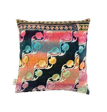 Load image into Gallery viewer, Kantha Cushion Cover 60 x 60 cm