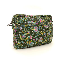 Load image into Gallery viewer, Silk Makeup Bag M
