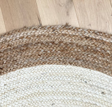 Load image into Gallery viewer, Jute Rug Round with White