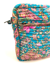 Load image into Gallery viewer, Silk Makeup Bag M