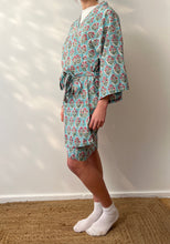 Load image into Gallery viewer, Kimono Block Print Short