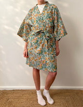 Load image into Gallery viewer, Kimono Block Print Short