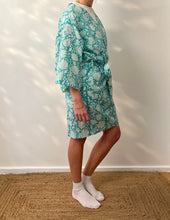 Load image into Gallery viewer, Kimono Block Print Short