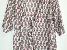 Load image into Gallery viewer, Kimono Block Print Short