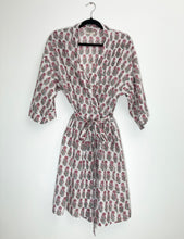 Load image into Gallery viewer, Kimono Block Print Short