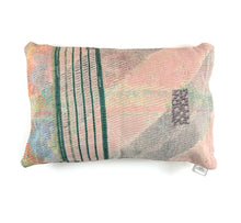 Load image into Gallery viewer, Kantha Cushion Cover 40 x 60 cm